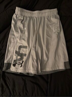 Under Armour Light Gray Men's Athletic Shorts with Logo